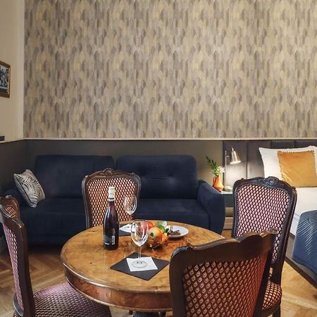 Apartamenty Piotrkowska 82 By Good Time Lodz  Exterior photo